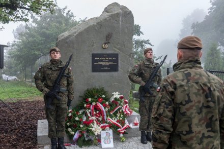 Uroczystość upamiętnienia mjra Adolfa Pilcha - Kamień Pamięci mjr. Adolfa Pilcha